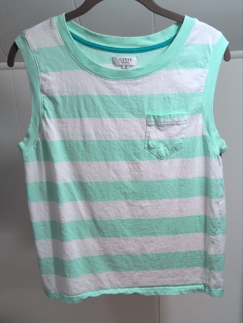 5 Shirts For $17 All In Very Good Used Shape. 2 Tank Tops, 1 3/4 , 2 Long Sleeve - Picture 2 of 6